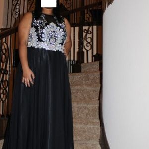 Made by Cinderella - Size 14